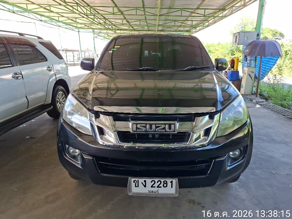 ISUZ ISUZ073 CAB4 2.5 Hi-Lander Z MT (VGS, DVD) 2012