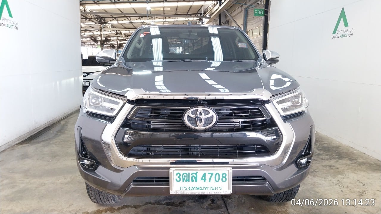 TOYO TOYO120 Smart Cab 2.4 Prerunner Mid MT 2023