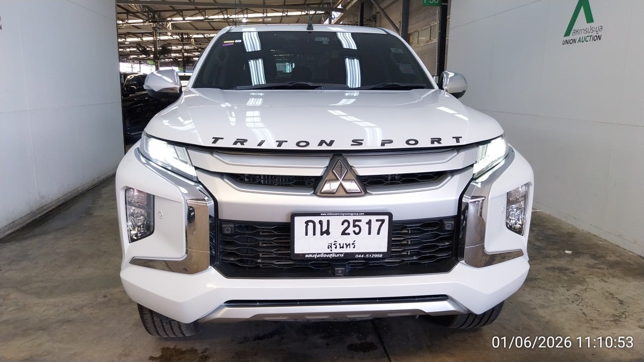 MITS MITS027 Dual Cab 2.4 GT Premium Plus AT (AB/ABS) 2021