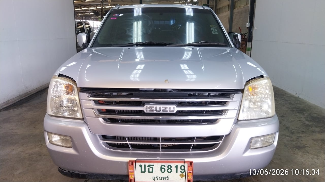 ISUZ ISUZ073 SPACECAB 2005
