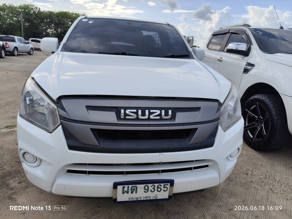 ISUZ ISUZ073 SPARK 1.9 S MT 2019