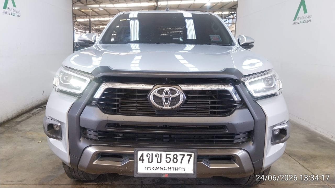 TOYO TOYO120 Dual Cab 2.4 Mid MT 4WD (AB/ABS) 2024