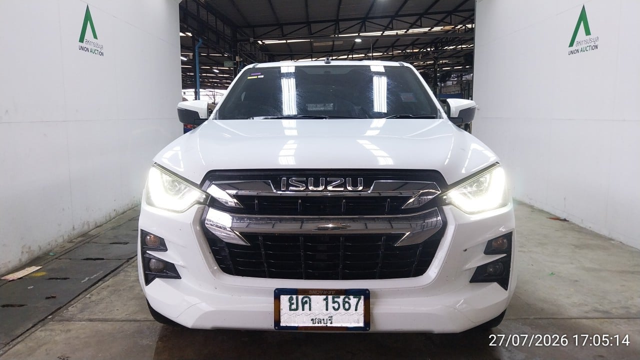 ISUZ ISUZ073 SPACECAB 1.9 L MT (DA) (AB/ABS) 2020