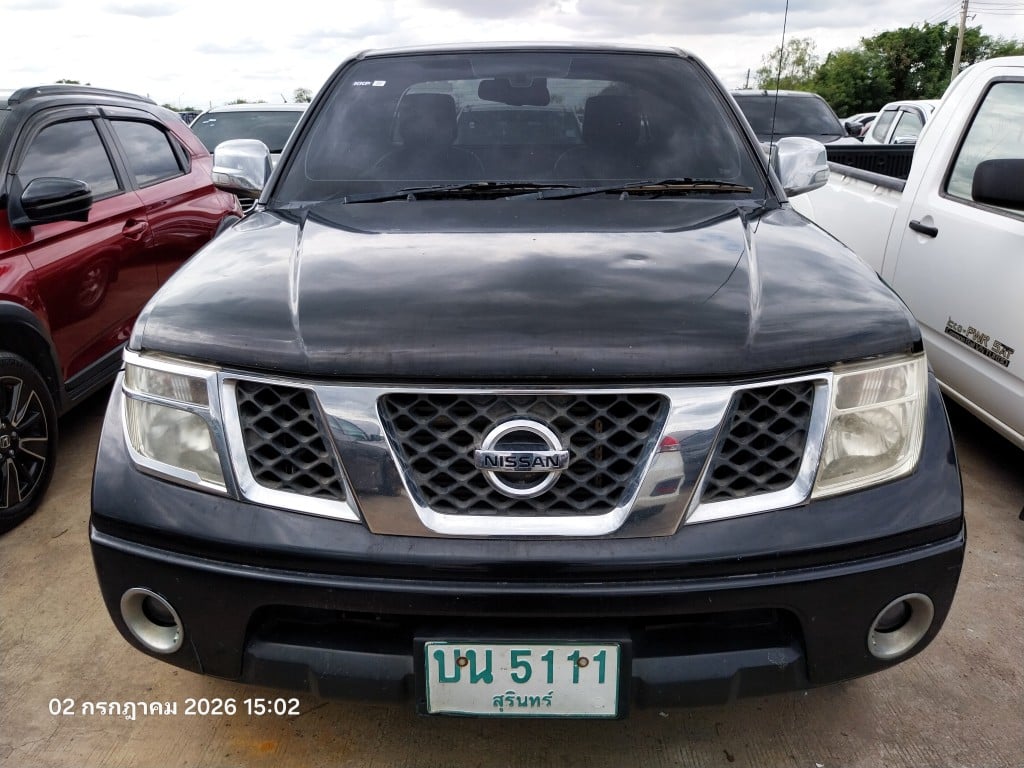 NISS NISS077 Ext. Cab 2.5 Calibre LE MT 2011