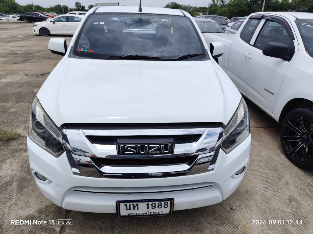 ISUZ ISUZ073 SPACECAB 1.9 L MT 2016