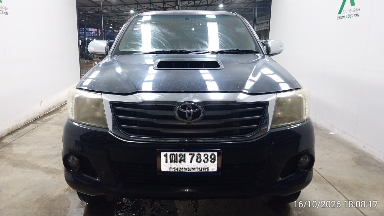 TOYO TOYO121 Smart Cab 2.5 Prerunner E MT 2014