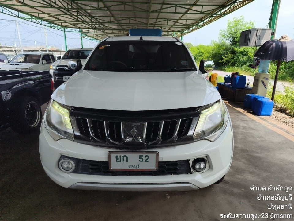 MITS MITS027 Ext. Cab 2.4 GLS Plus MT (AB/ABS) 2018