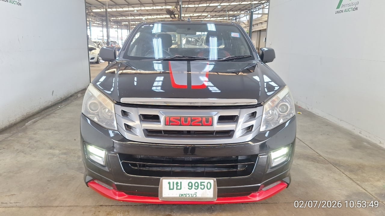 ISUZ ISUZ073 SPACECAB 2.5 X-Series Z MT (VGS) 2015