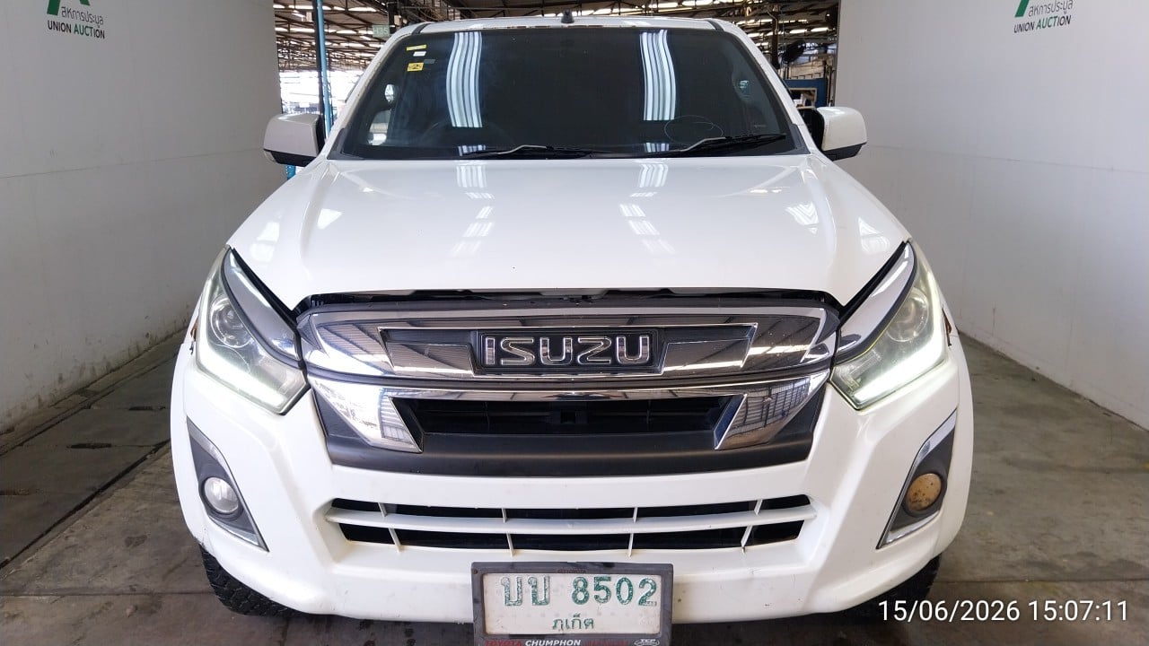 ISUZ ISUZ073 SPACECAB 1.9 Hi-Lander Z MT (DVD) (AB/ABS) 2018