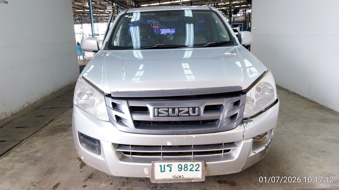 ISUZ ISUZ072 2013