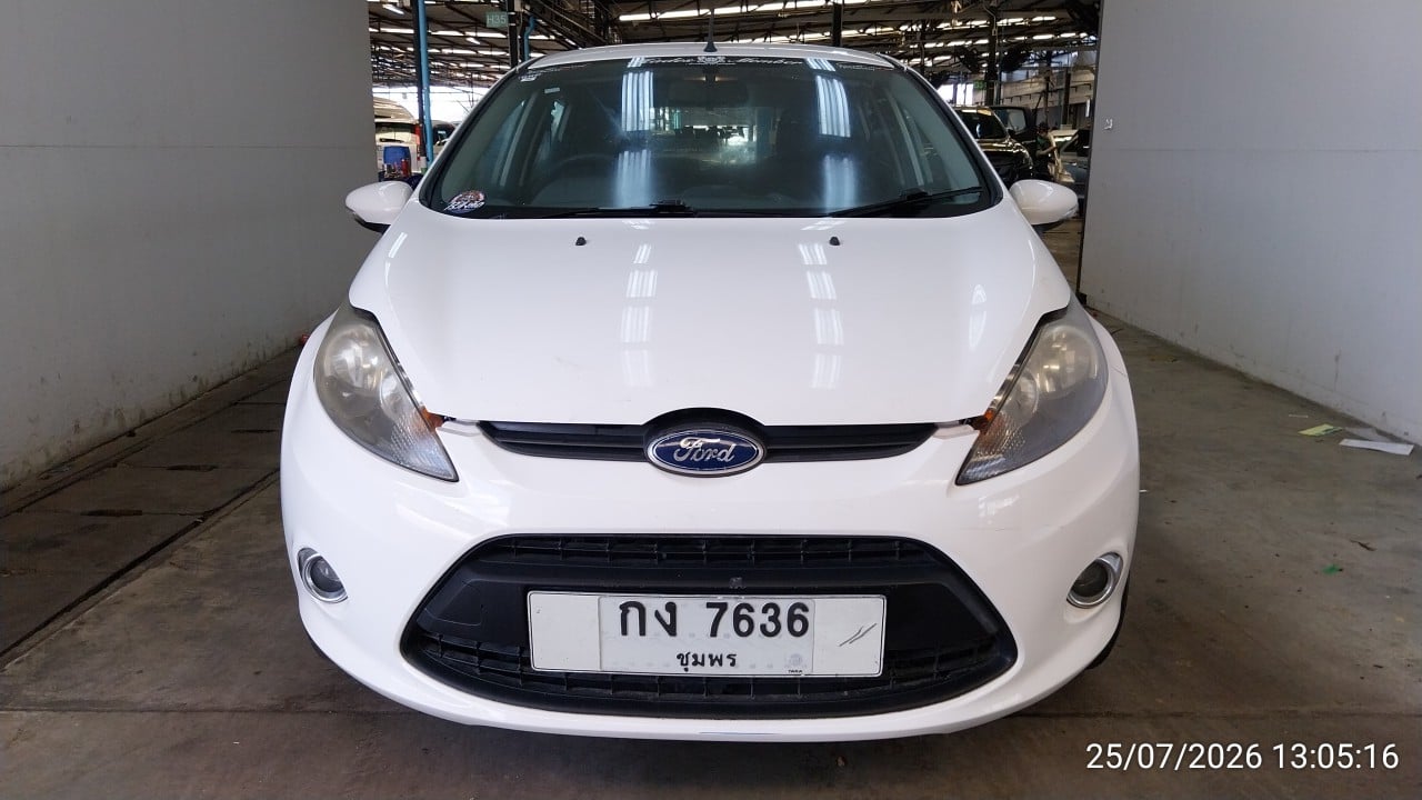 FORD FORD029 1.5 Trend AT Hatch 2012