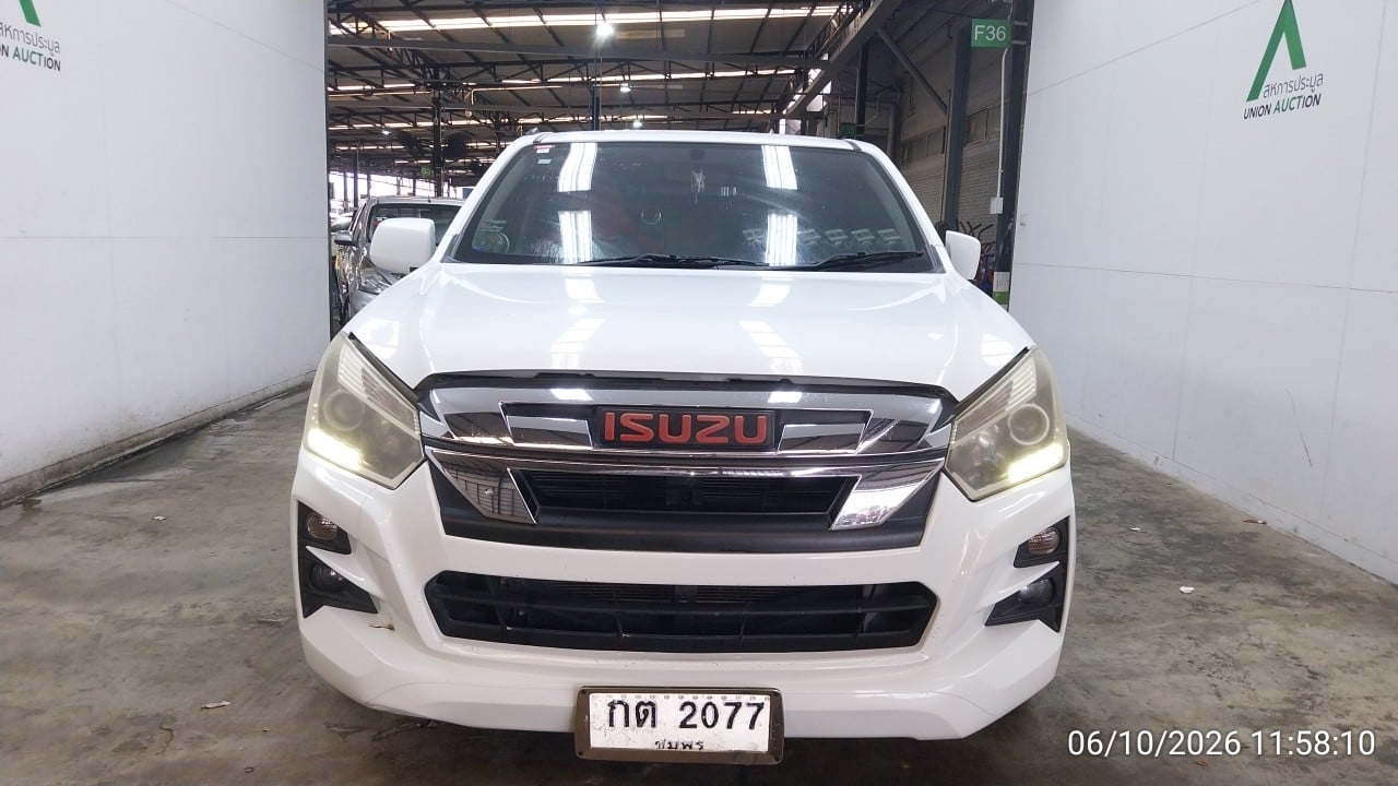 ISUZ ISUZ073 CAB4 1.9 S MT 2018