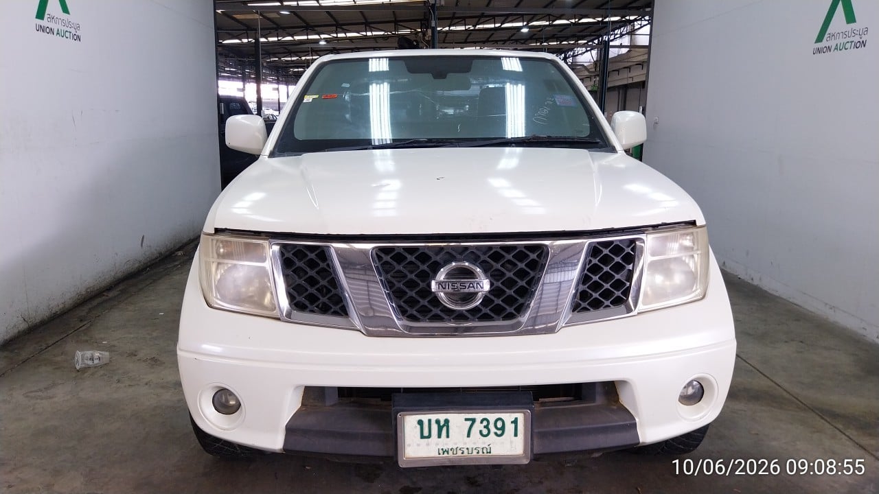 NISS NISS077 Ext. Cab 2.5 SE MT 2010
