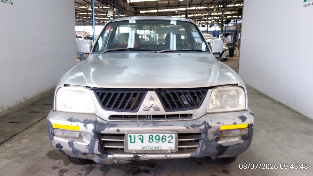 MITS MITS015 Single Cab 2.5 MT 2004