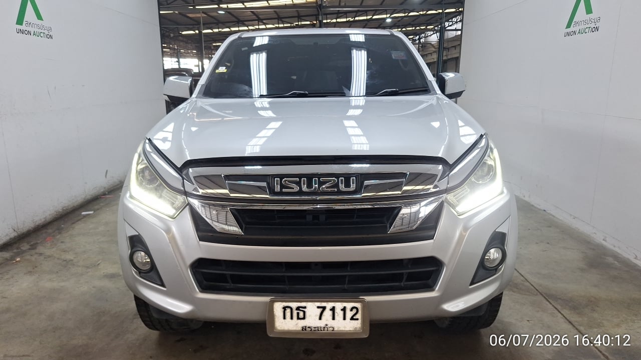 ISUZ ISUZ073 CAB4 1.9 Hi-Lander Z-Prestige AT 2018