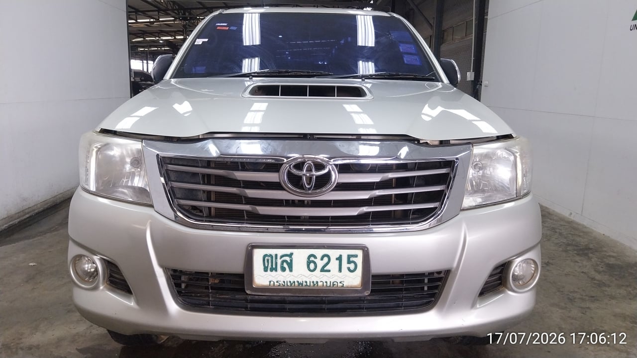 TOYO TOYO121 Smart Cab 2.5 Prerunner E MT 2013
