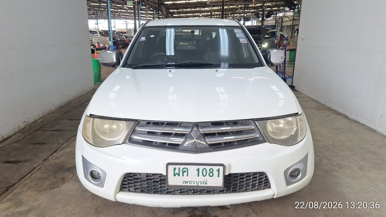 MITS MITS027 Ext. Cab 2.5 GLX MT 2014