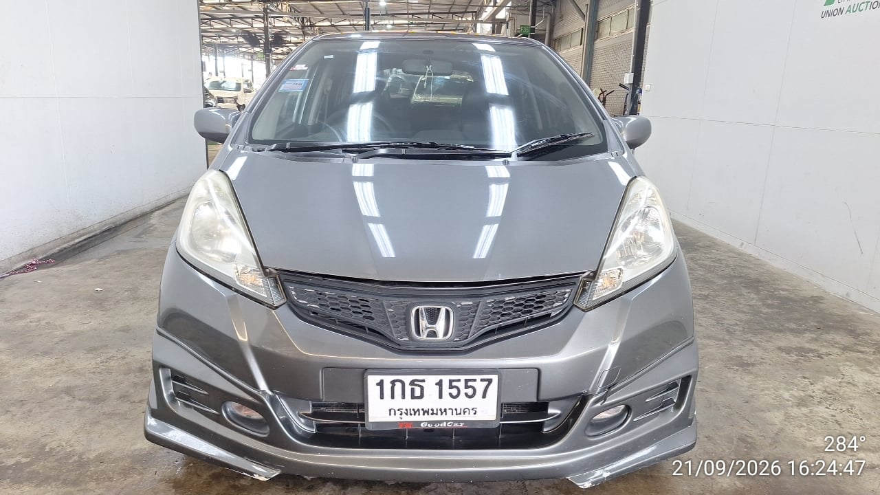 HOND HOND033 1.5 V i-VTEC AT Hatch 2013