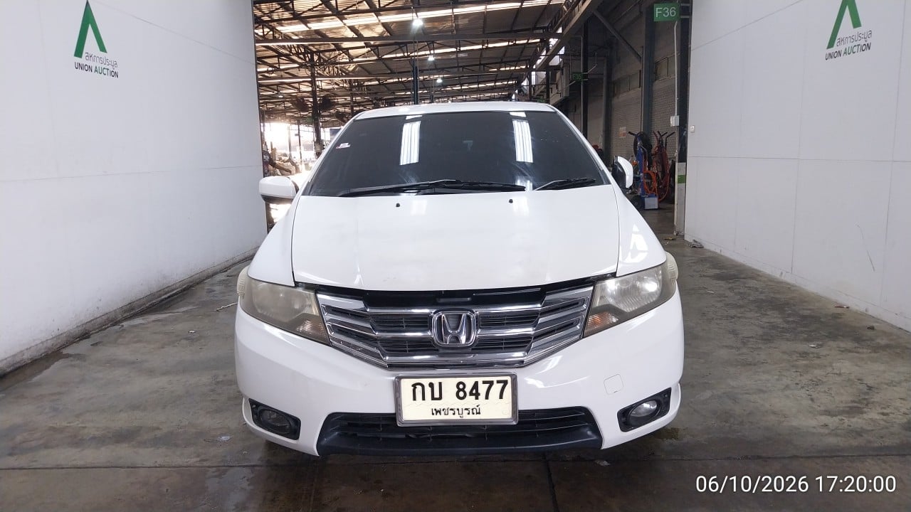 HOND HOND003 1.5 S i-VTEC AT 2012