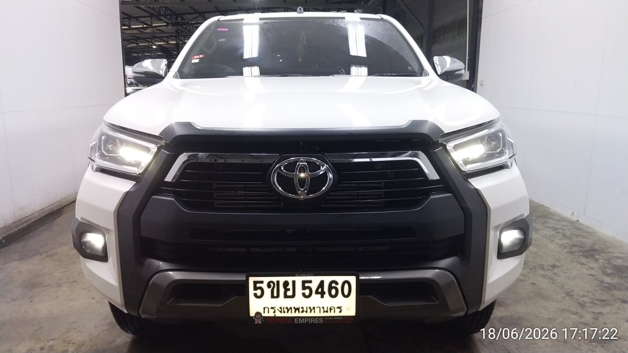 TOYO TOYO120 Dual Cab 2.4 Prerunner Mid AT 2024