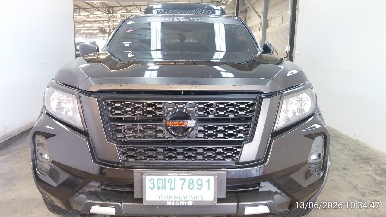 NISS NISS037 Ext. Cab 2.5 SL MT 2021