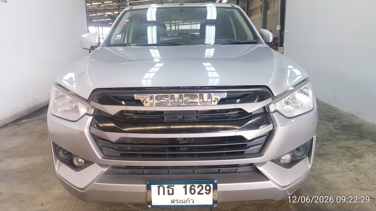 ISUZ ISUZ073 CAB4 1.9 S MT 2022