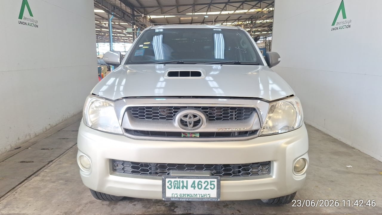 TOYO TOYO121 Smart Cab 2.5 Prerunner E MT (ABS) 2011