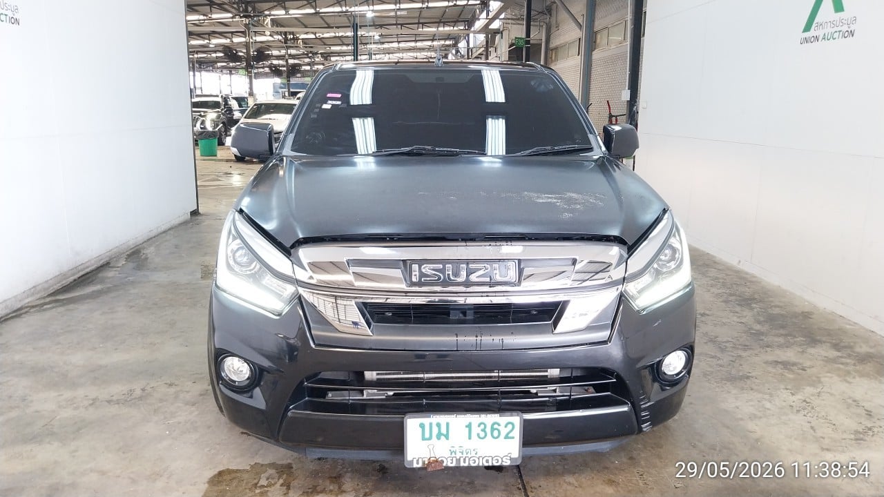 ISUZ ISUZ073 SPACECAB 1.9 L MT 2018