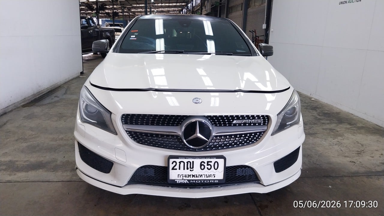 MERC MERC085 2.0 AT Coupe 2016