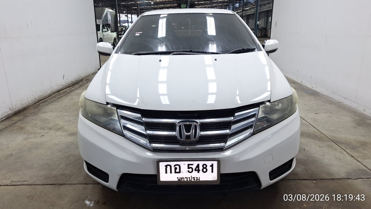 HOND HOND003 1.5 V i-VTEC AT 2012
