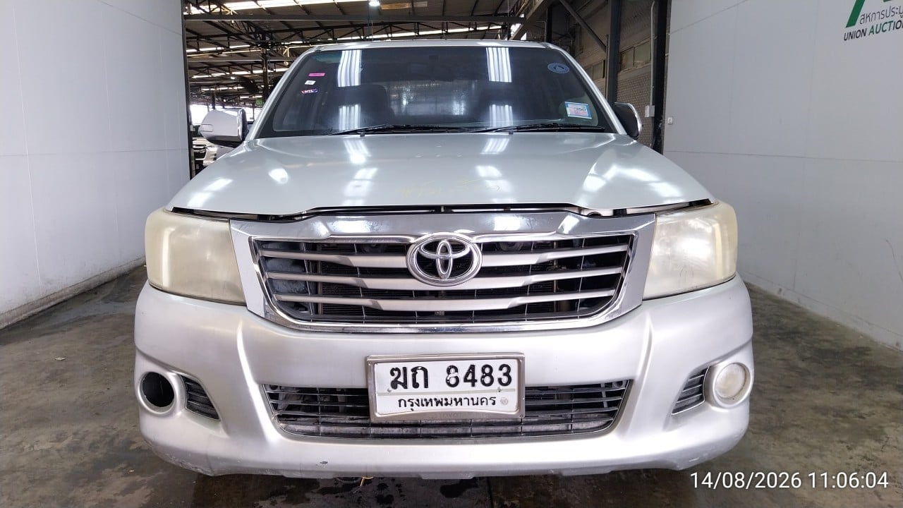 TOYO TOYO121 Dual Cab 2.7 E MT 2012