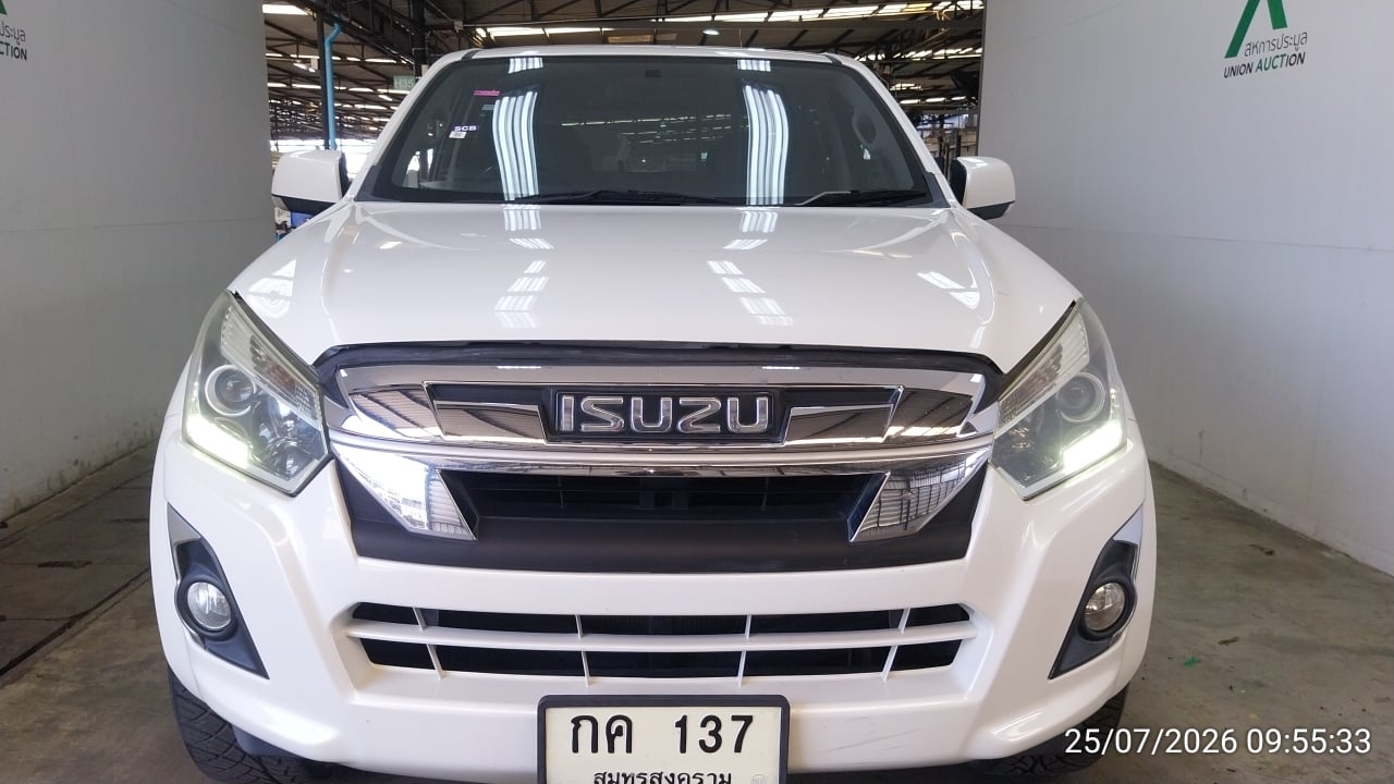 ISUZ ISUZ073 CAB4 3.0 Hi-Lander Z-Prestige MT (VGS) 2016