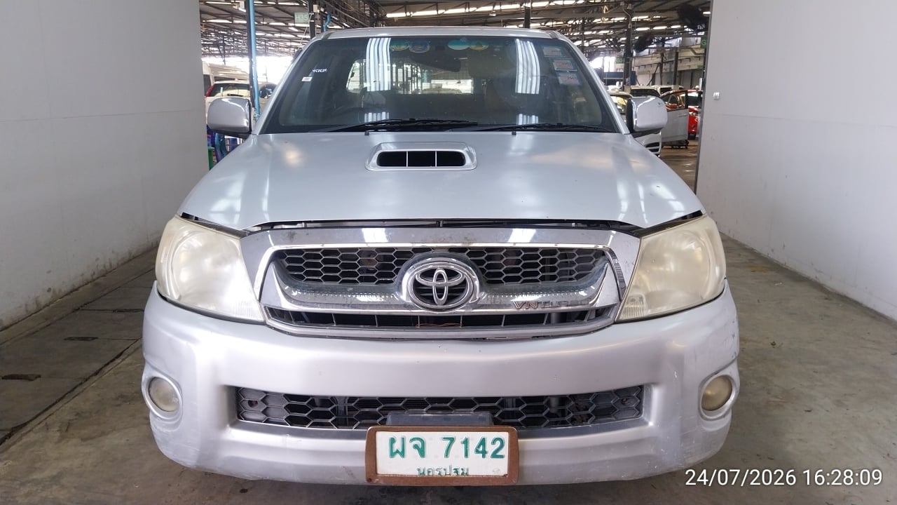 TOYO TOYO121 Smart Cab 3.0 G MT 2010