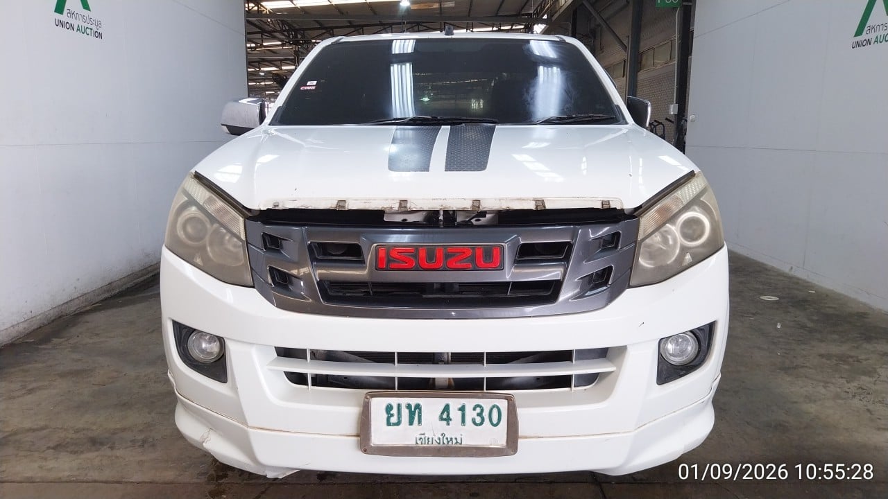 ISUZ ISUZ073 SPACECAB 2.5 X-Series Z MT (VGS) 2013