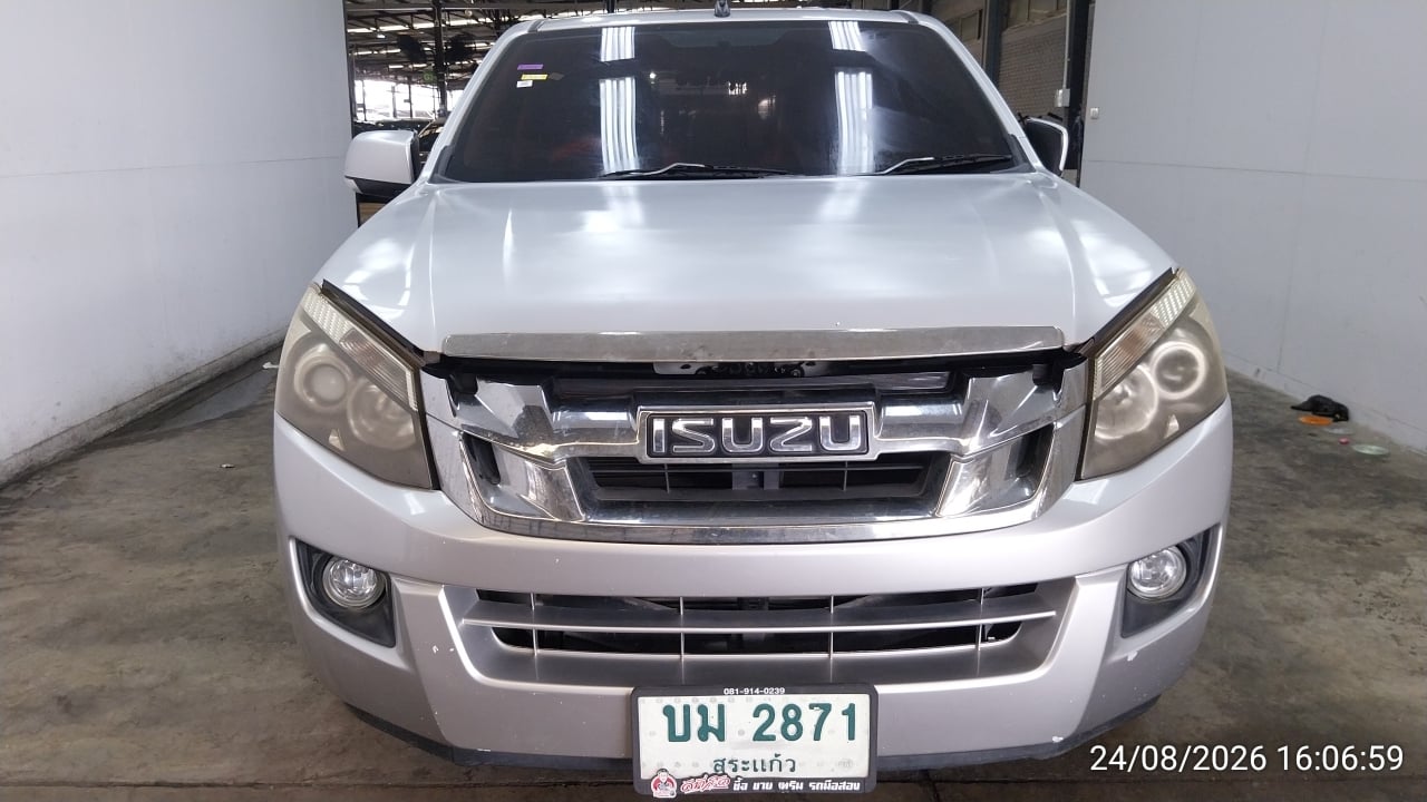ISUZ ISUZ073 SPACECAB 2.5 Z MT 2013