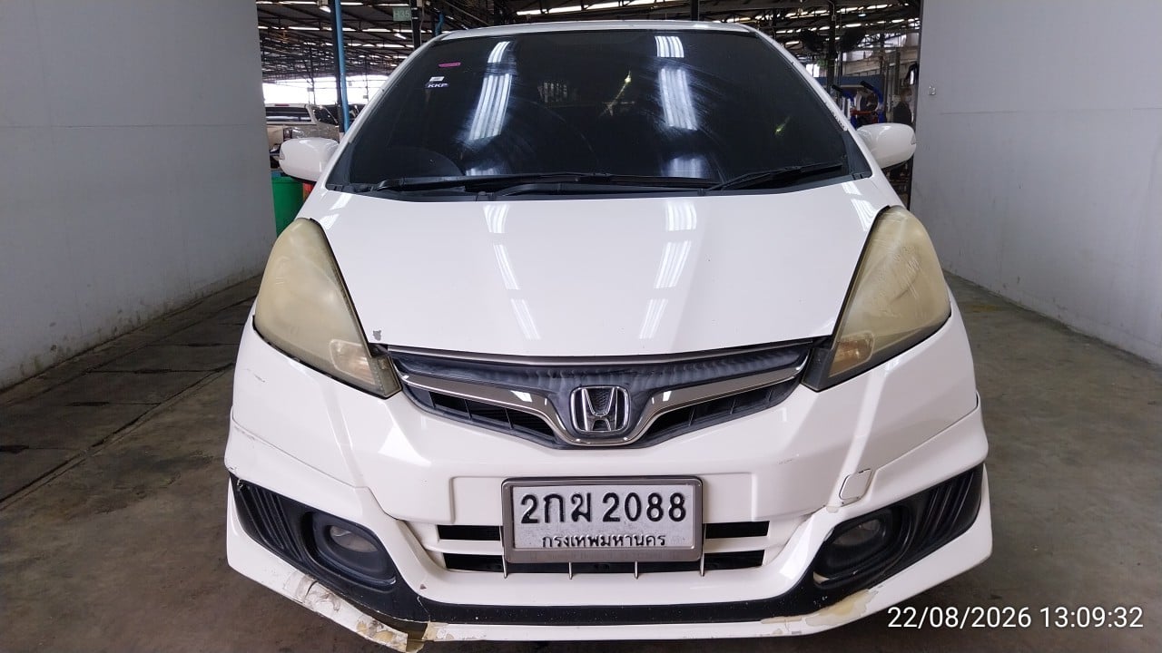 HOND HOND033 1.5 V i-VTEC AT Hatch 2013