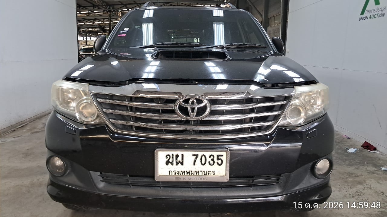 TOYO TOYO051 3.0 V 4WD AT 2012