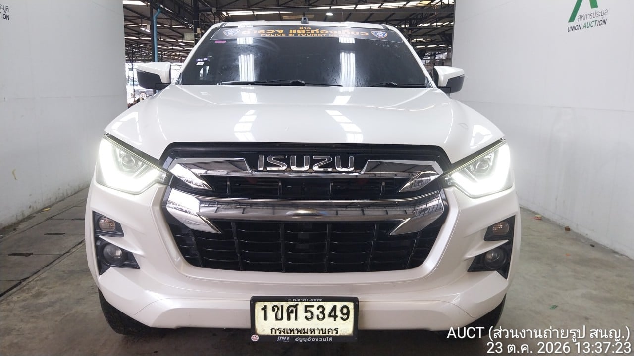 ISUZ ISUZ073 CAB4 1.9 Hi-Lander L MT (DA) 2021