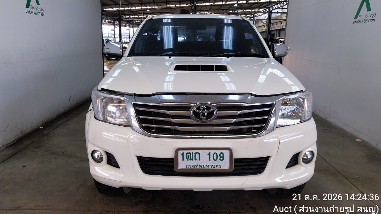TOYO TOYO121 Smart Cab 2.5 Prerunner E MT 2015