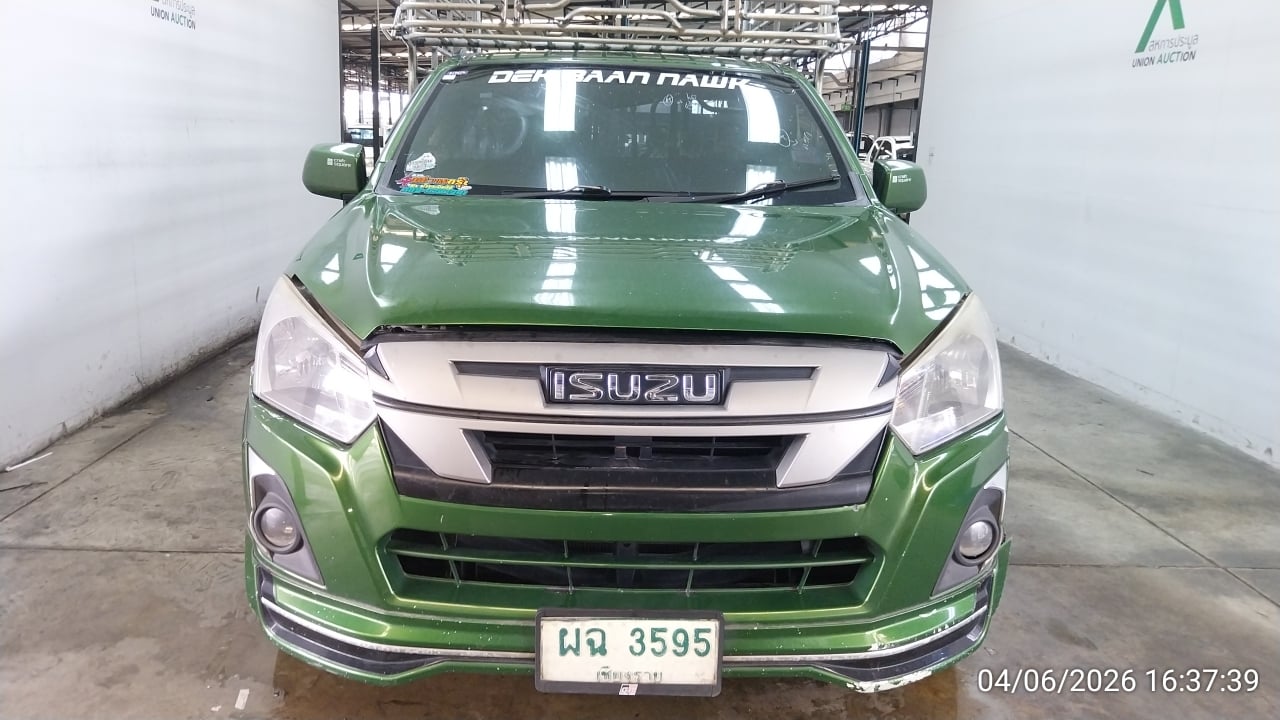 ISUZ ISUZ073 SPARK 3.0 S MT 2018