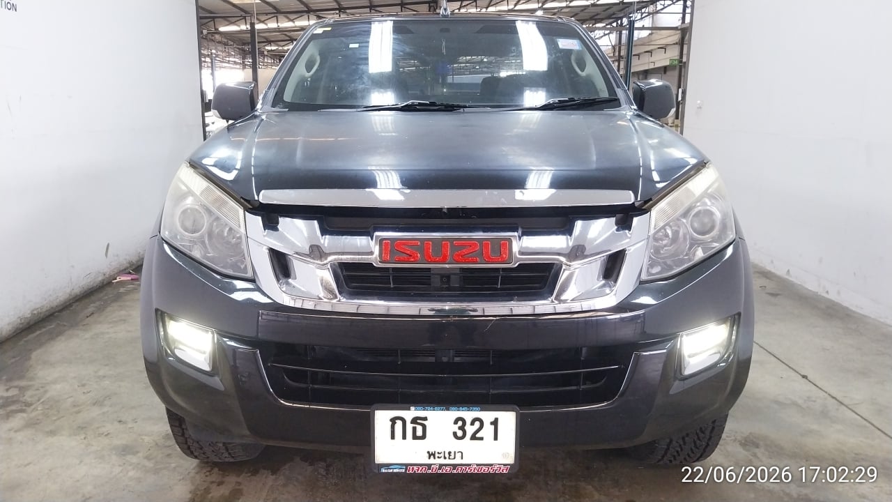 ISUZ ISUZ073 CAB4 2.5 Hi-Lander Z MT (VGS,DVD) (ABS) 2014