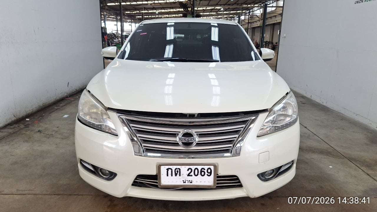 NISS NISS047 1.6 CVT 2014