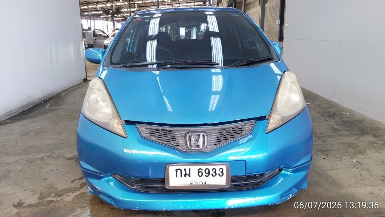 HOND HOND033 1.5 V i-VTEC AT Hatch (ABS) 2010
