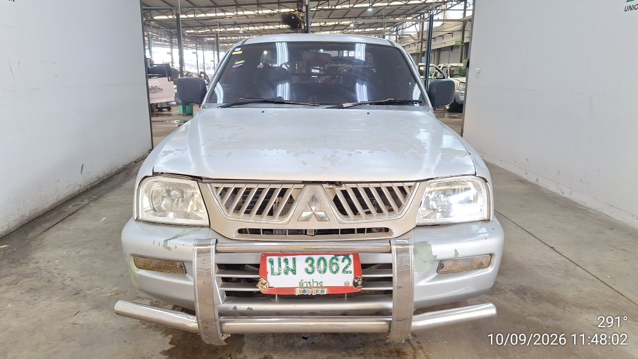 MITS MITS015 Ext. Cab 2.5 GL MT 2005