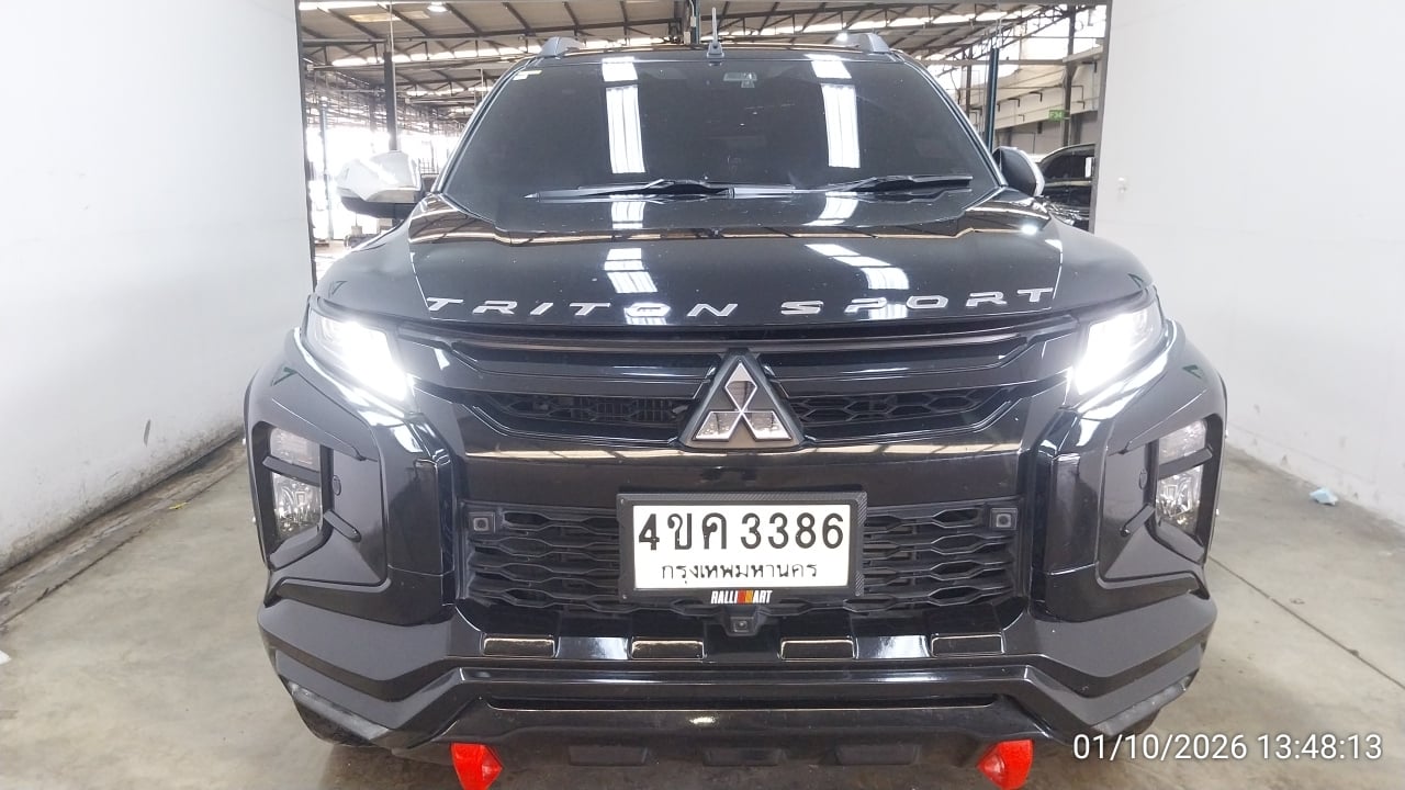 MITS MITS027 Dual Cab 2.4 GT Premium Plus AT (AB/ABS) 2023