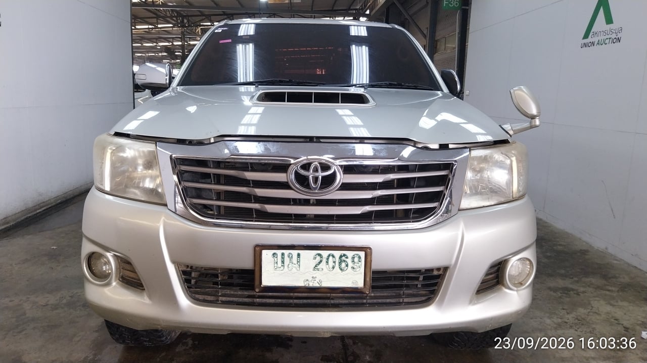 TOYO TOYO121 Smart Cab 2.5 Prerunner E MT 2012