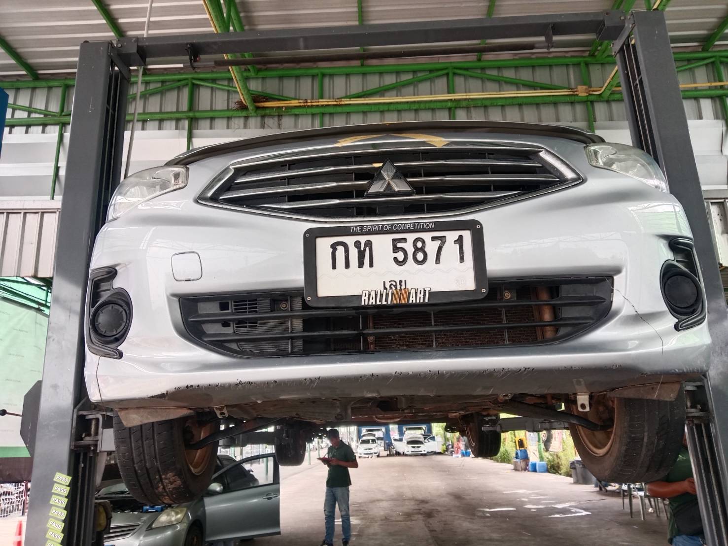 MITS MITS040 1.2 GLX CVT 2013