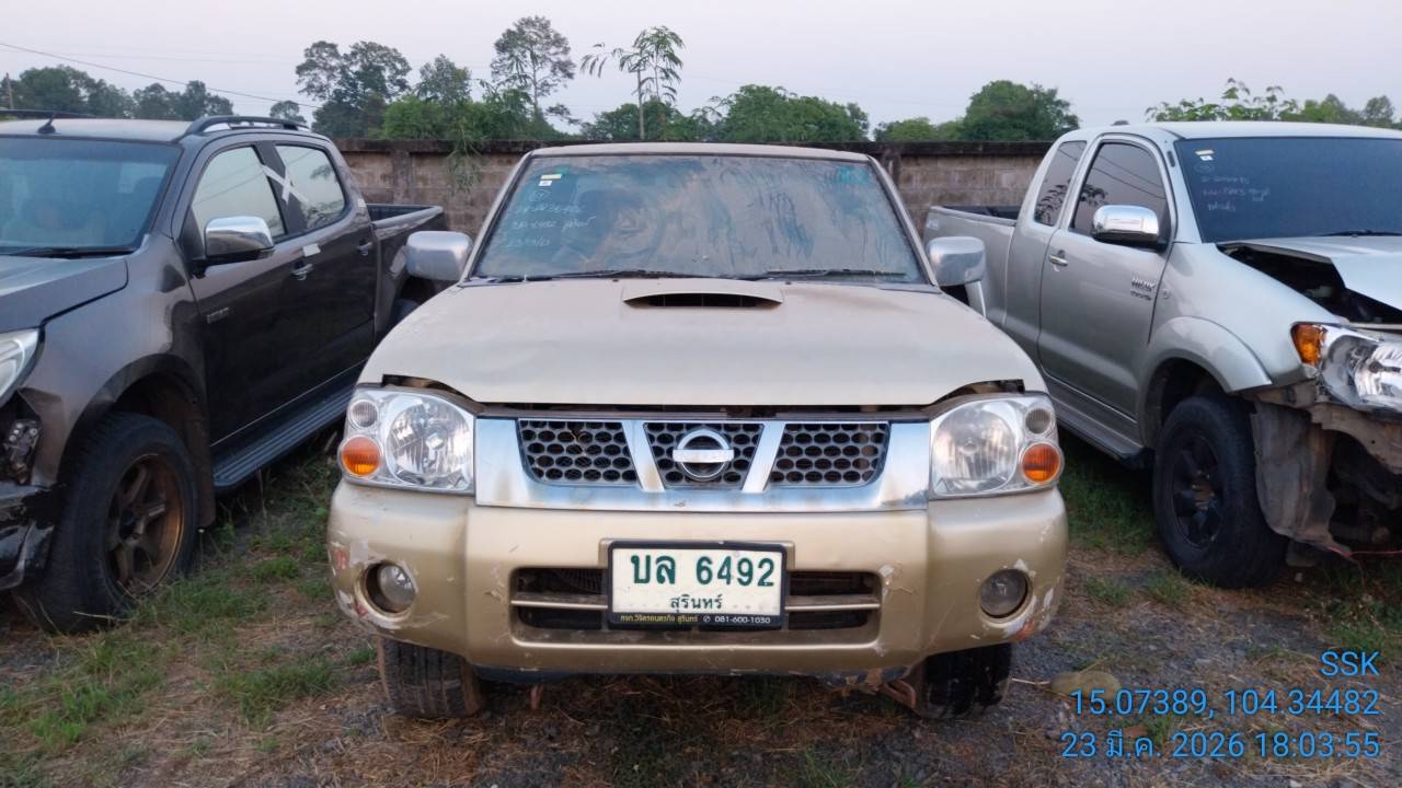 NISS NISS017 Ext. Cab 2.5 MT 2006