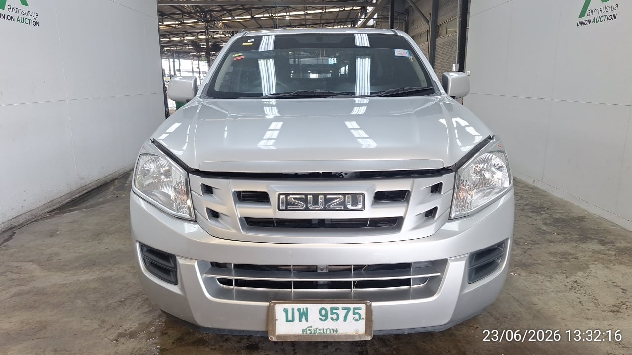 ISUZ ISUZ073 SPACECAB 2.5 S MT 2014
