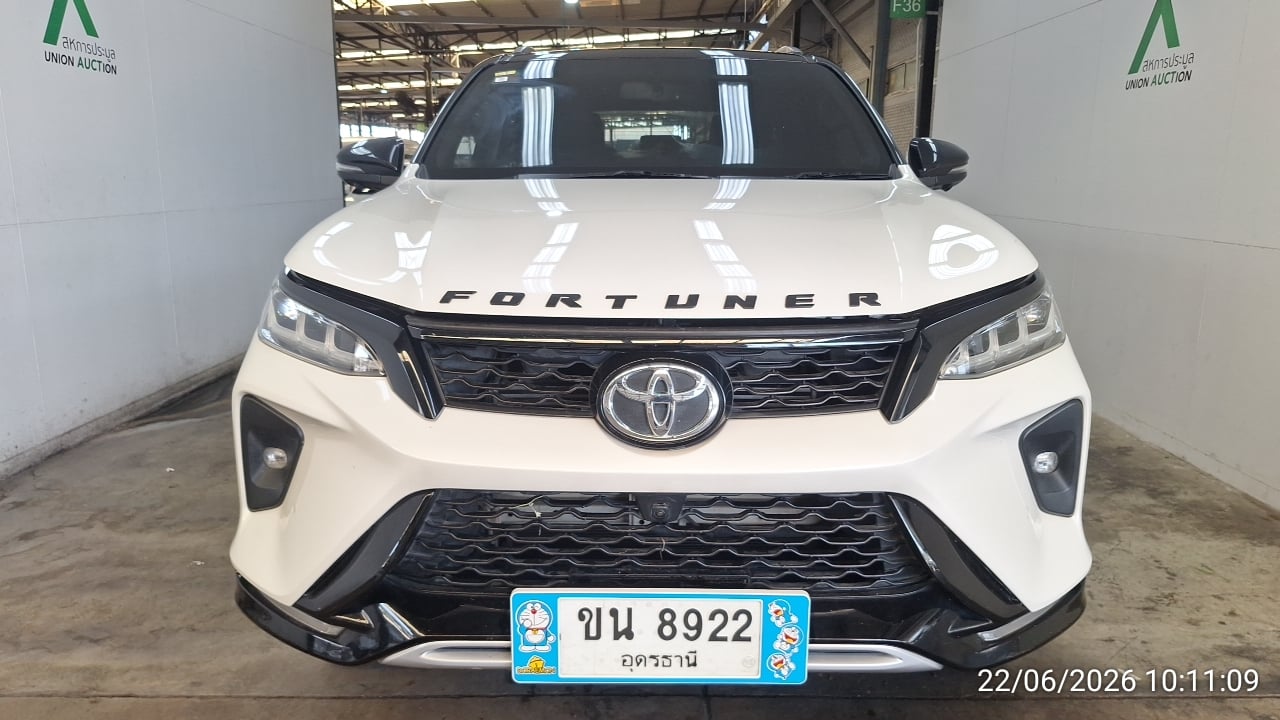 TOYO TOYO051 2.4 Legender AT (AB/ABS) 2021
